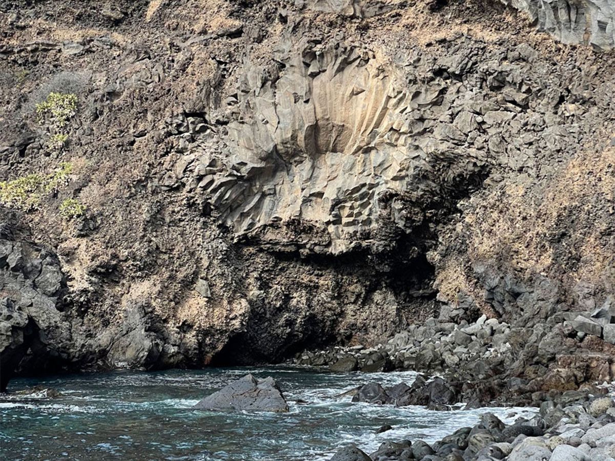Die Basaltrose am Strand von Buenavista del Norte auf Teneriffa ist ein Geheimtipp